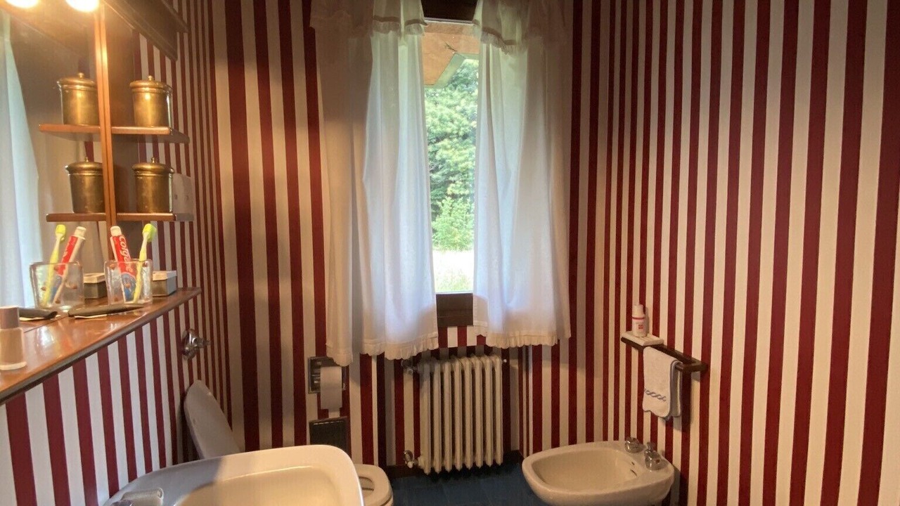 Photo of Bathroom in Vergiate