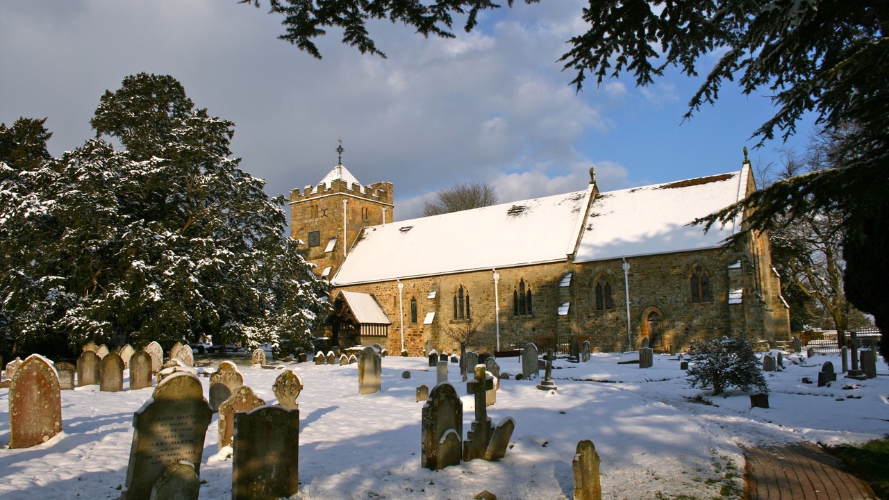 Photo of Others in Piltdown