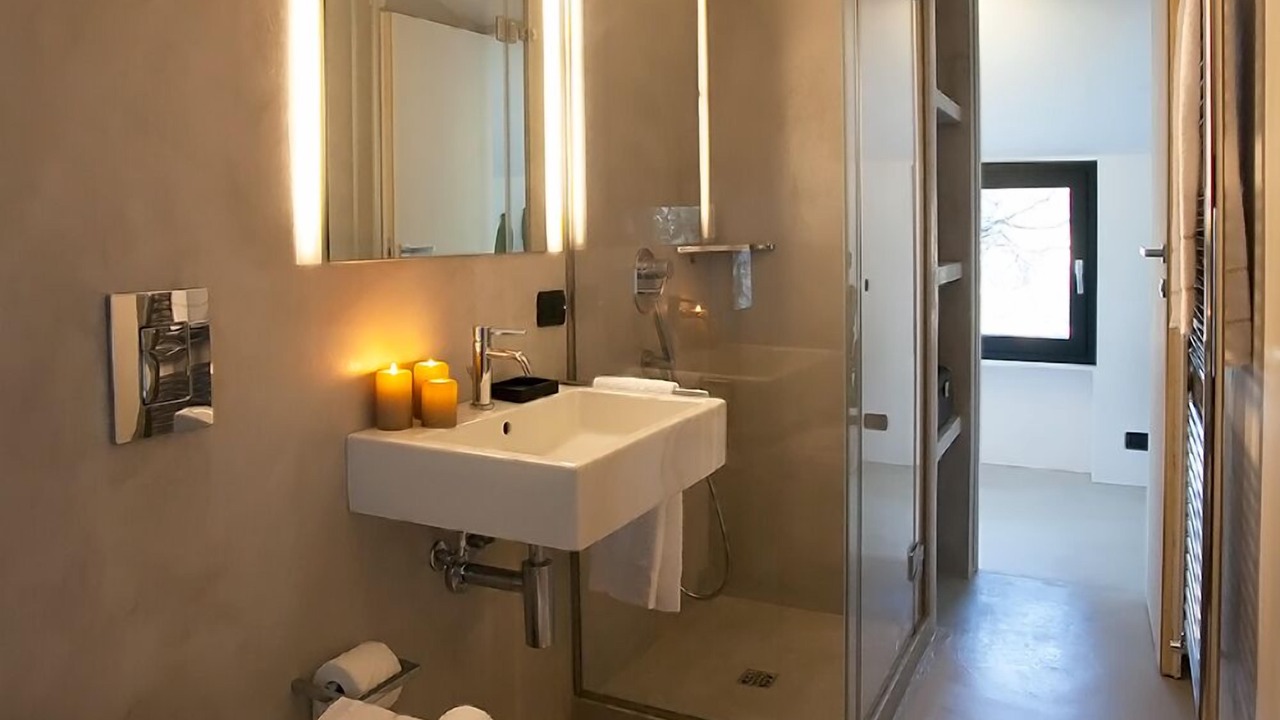 Photo of Bathroom in Torno