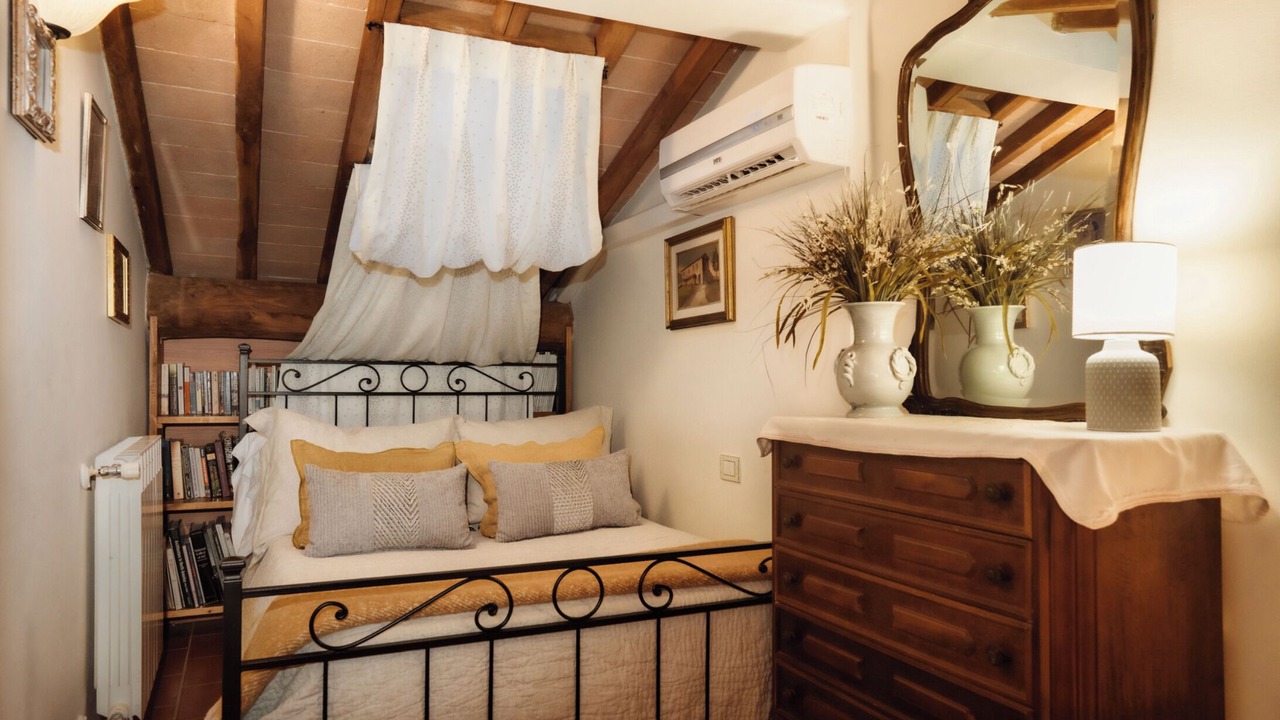 Photo of Bedroom in Montespertoli