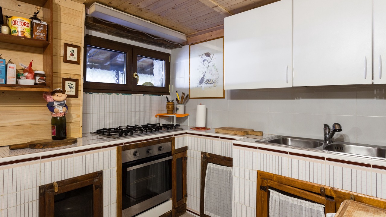 Photo of Kitchen in Montefalcone Appennino