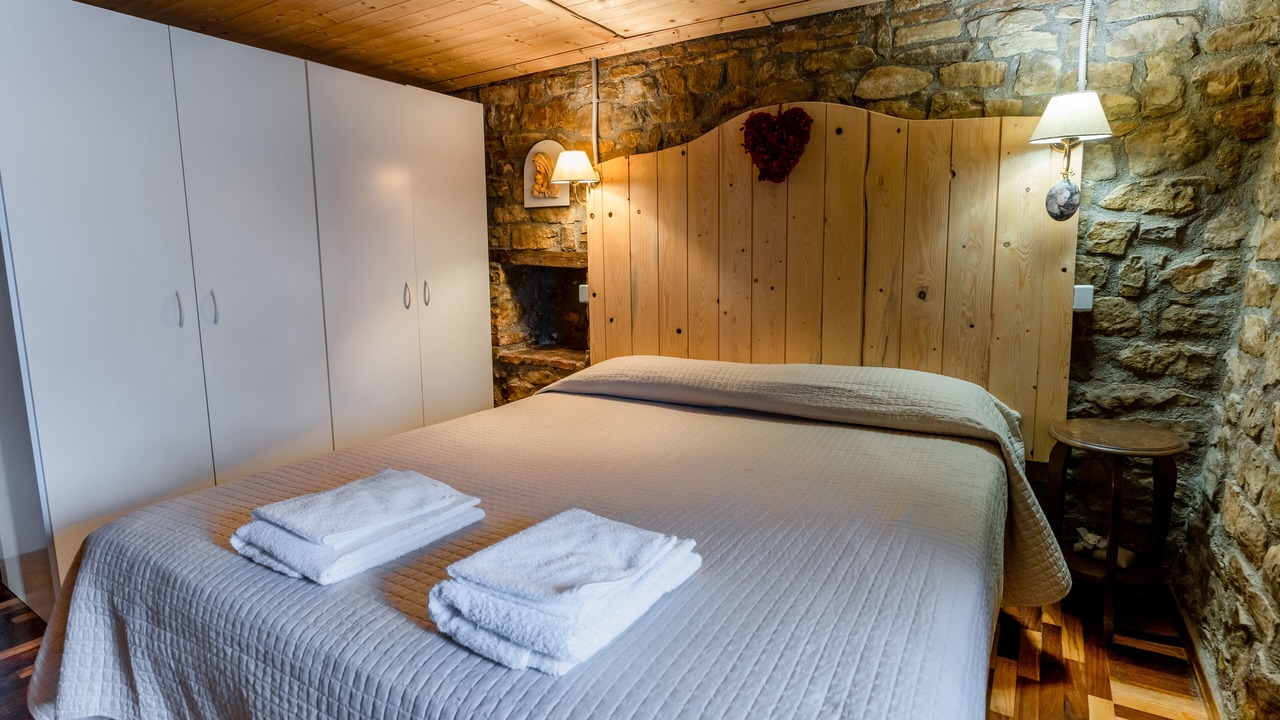 Photo of Bedroom in Montefalcone Appennino
