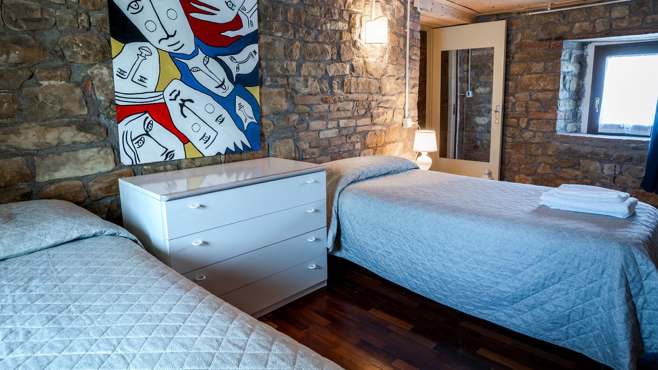 Photo of Bedroom in Montefalcone Appennino