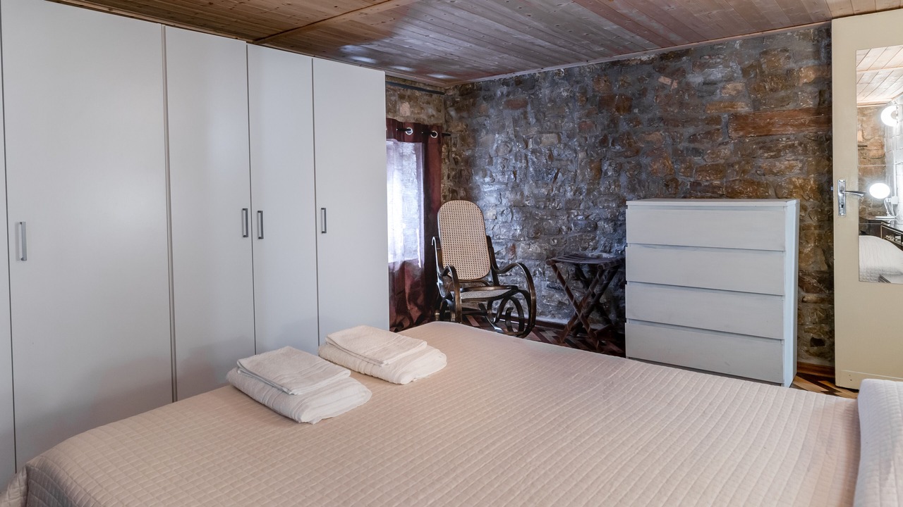 Photo of Bedroom in Montefalcone Appennino