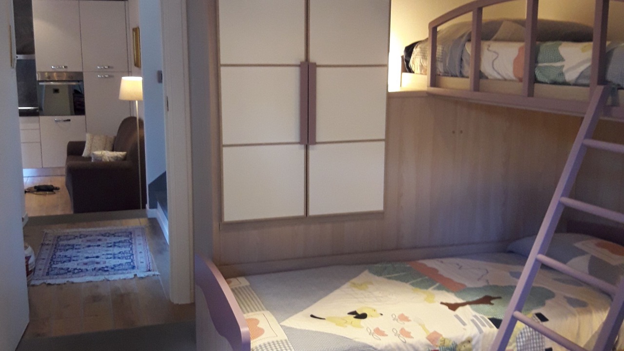 Photo of Bedroom in Peschiera Maraglio