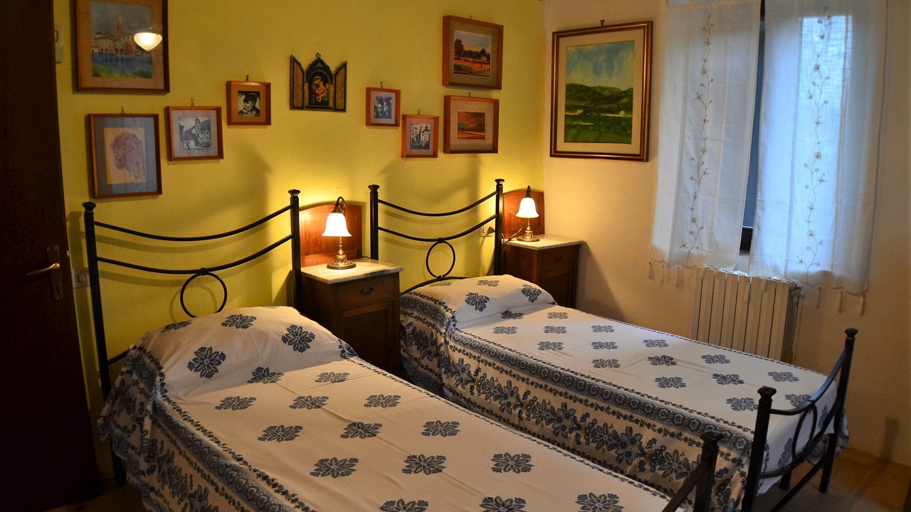 Photo of Bedroom in Serra San Quirico