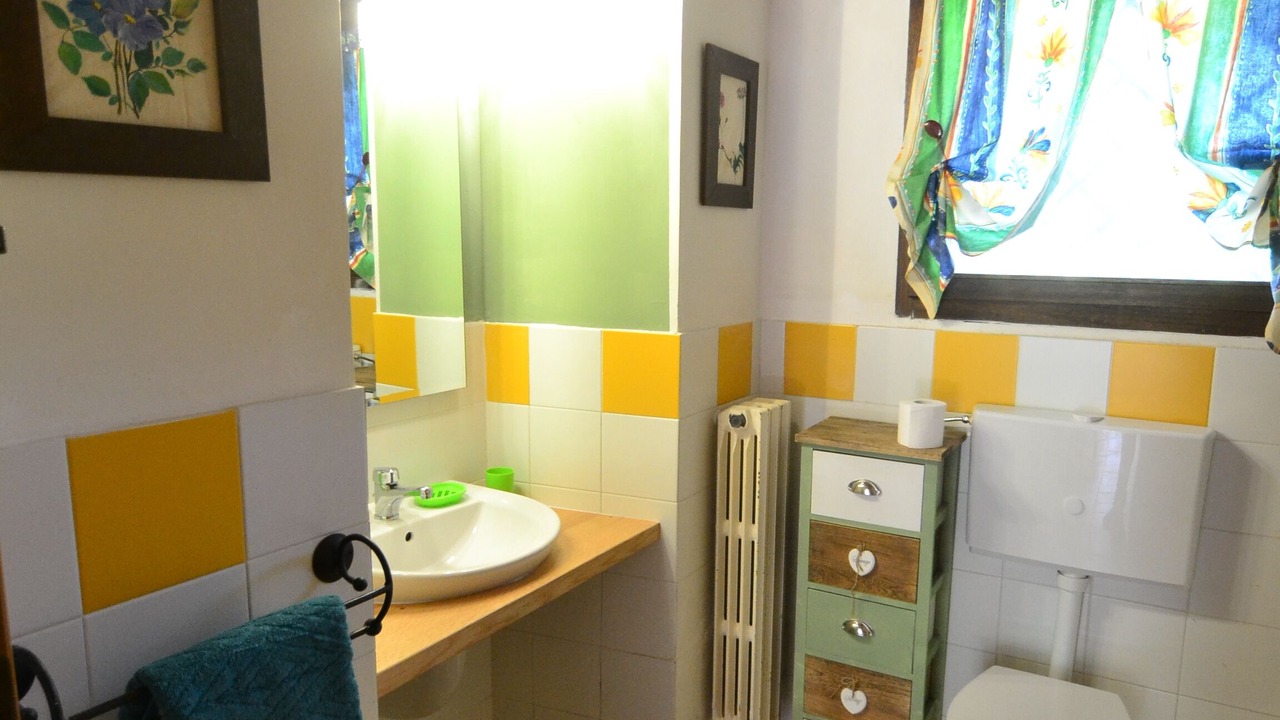 Photo of Bathroom in Serra San Quirico