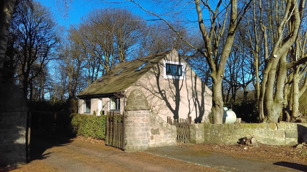 Photo of Outdoor in Longcroft