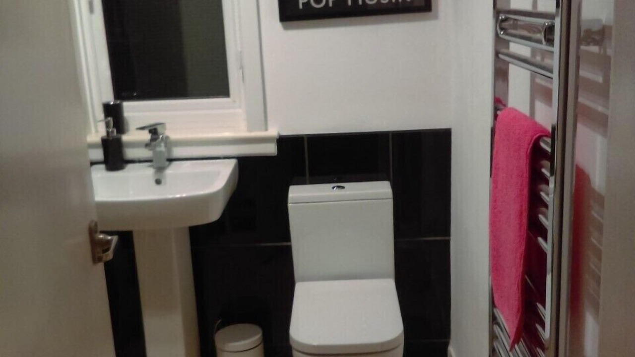 Photo of Bathroom in Longcroft