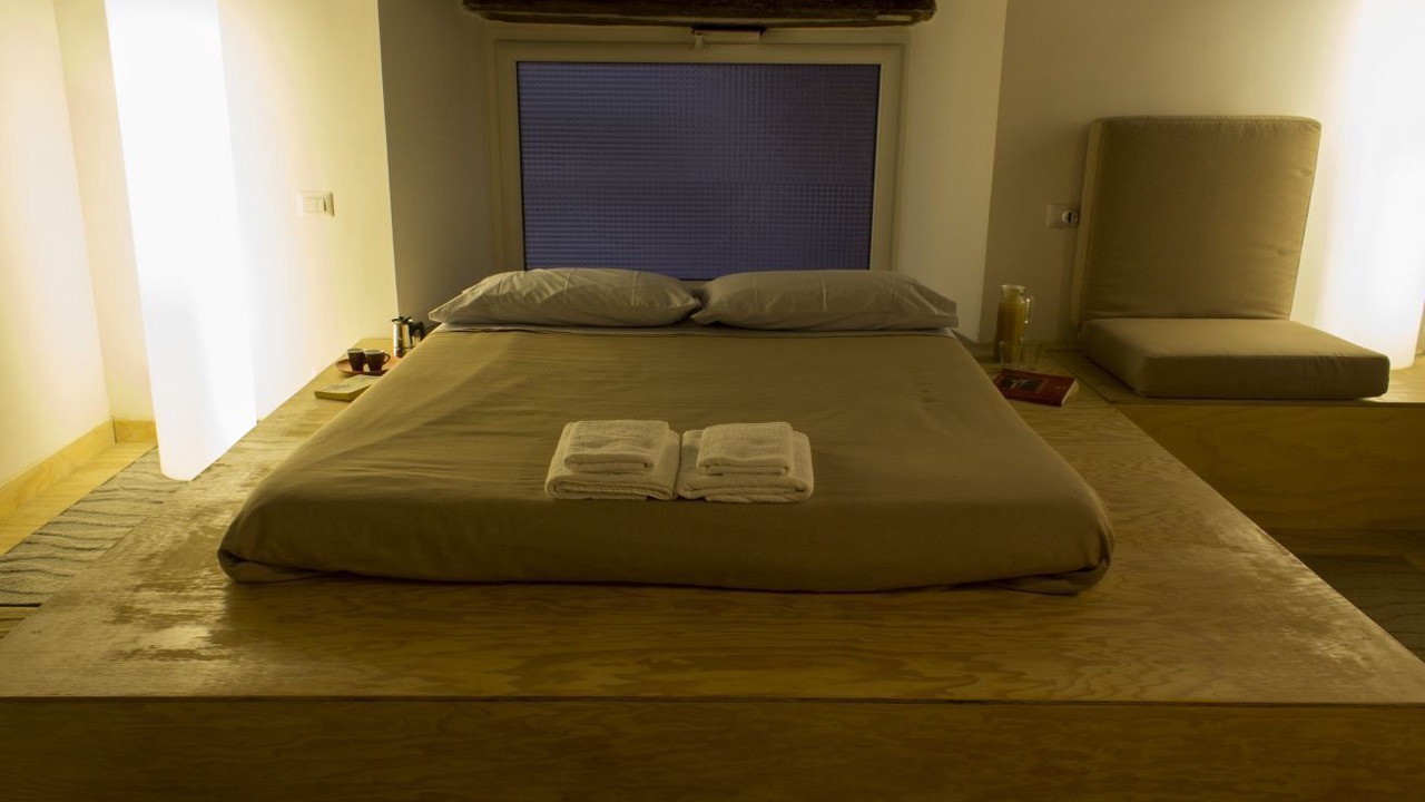 Photo of Bedroom in Naples City Centre
