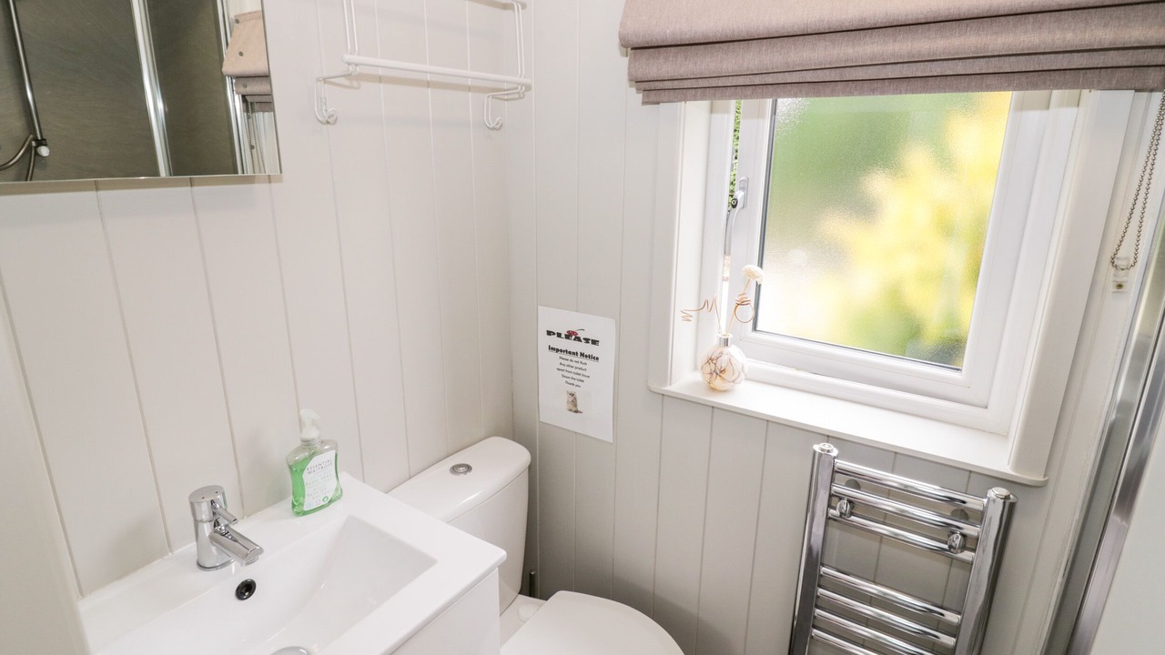 Photo of Bathroom in Bretforton