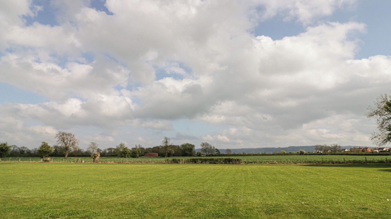 Photo of Others in Bretforton