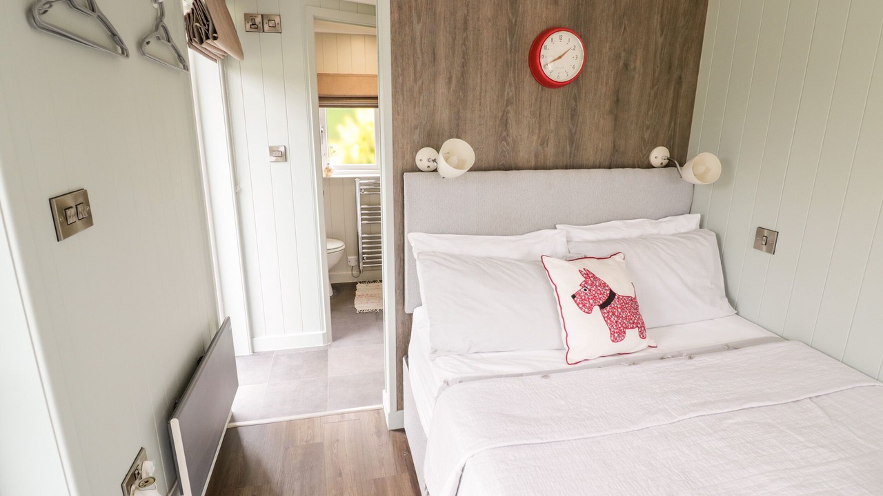 Photo of Bedroom in Bretforton