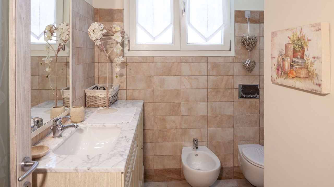 Photo of Bathroom in Diano Marina