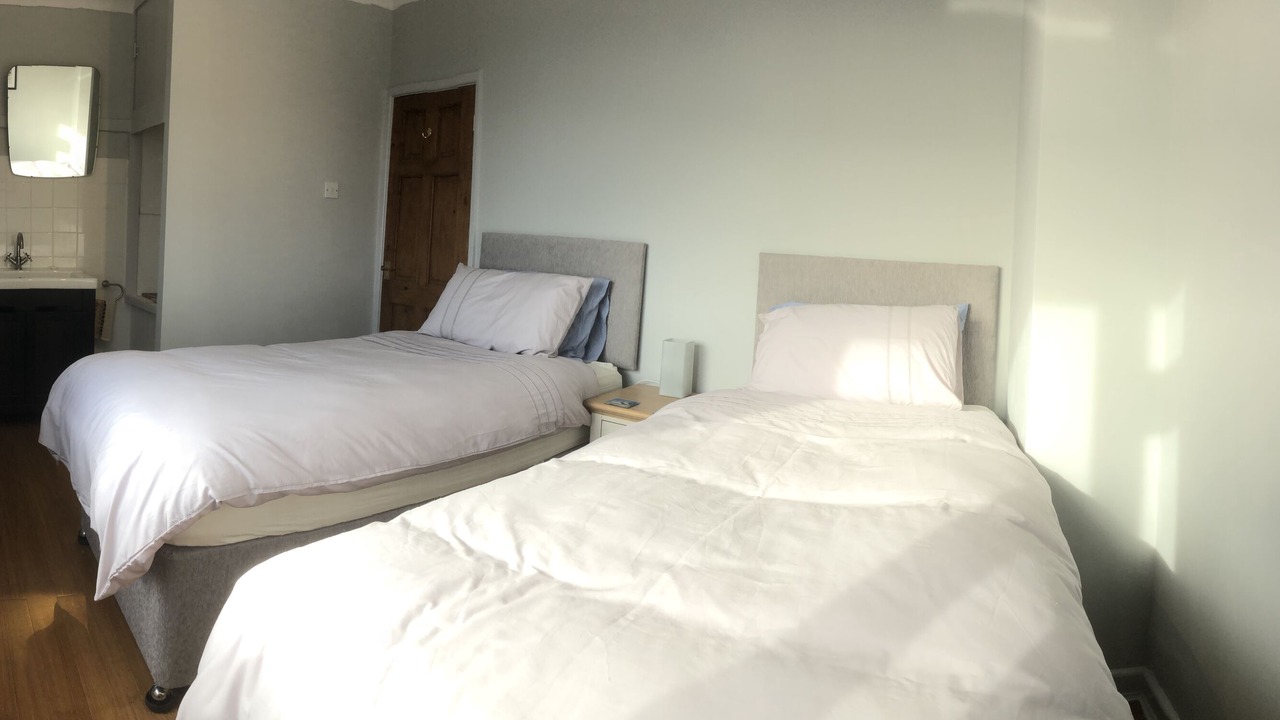 Photo of Bedroom in Crynant