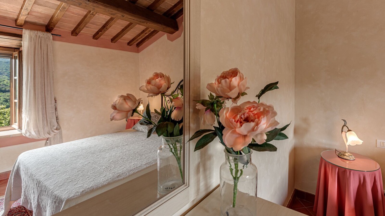 Photo of Bedroom in Simignano