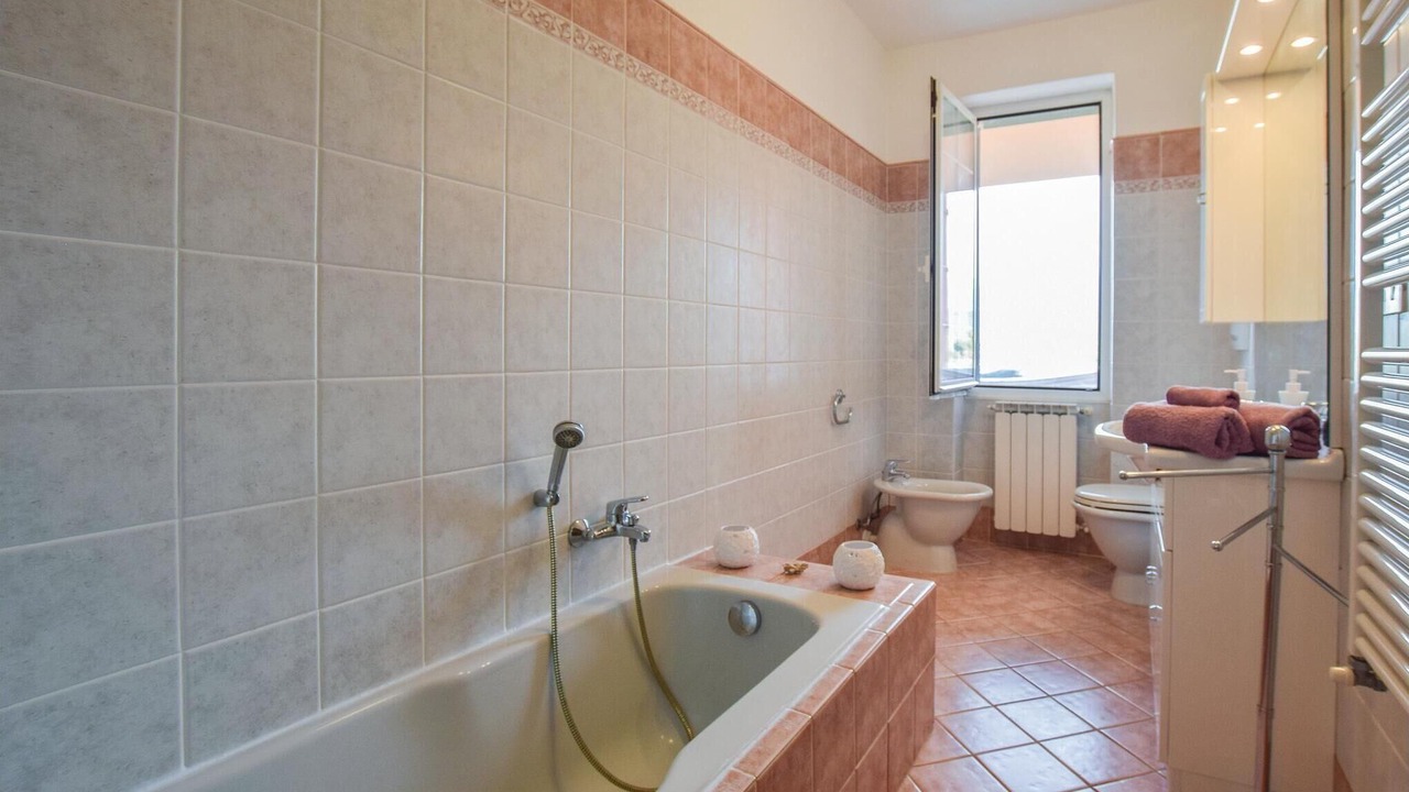 Photo of Bathroom in Artallo