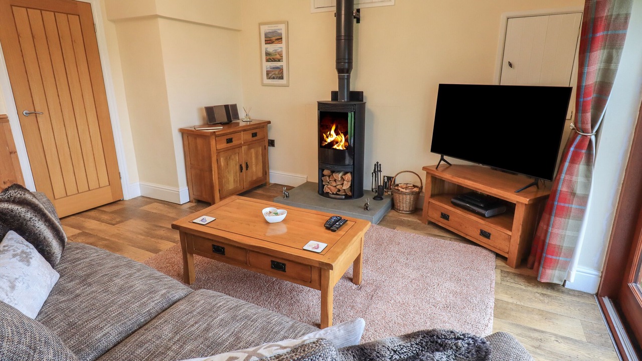 Photo of Livingroom in Fourstones Near Bentham