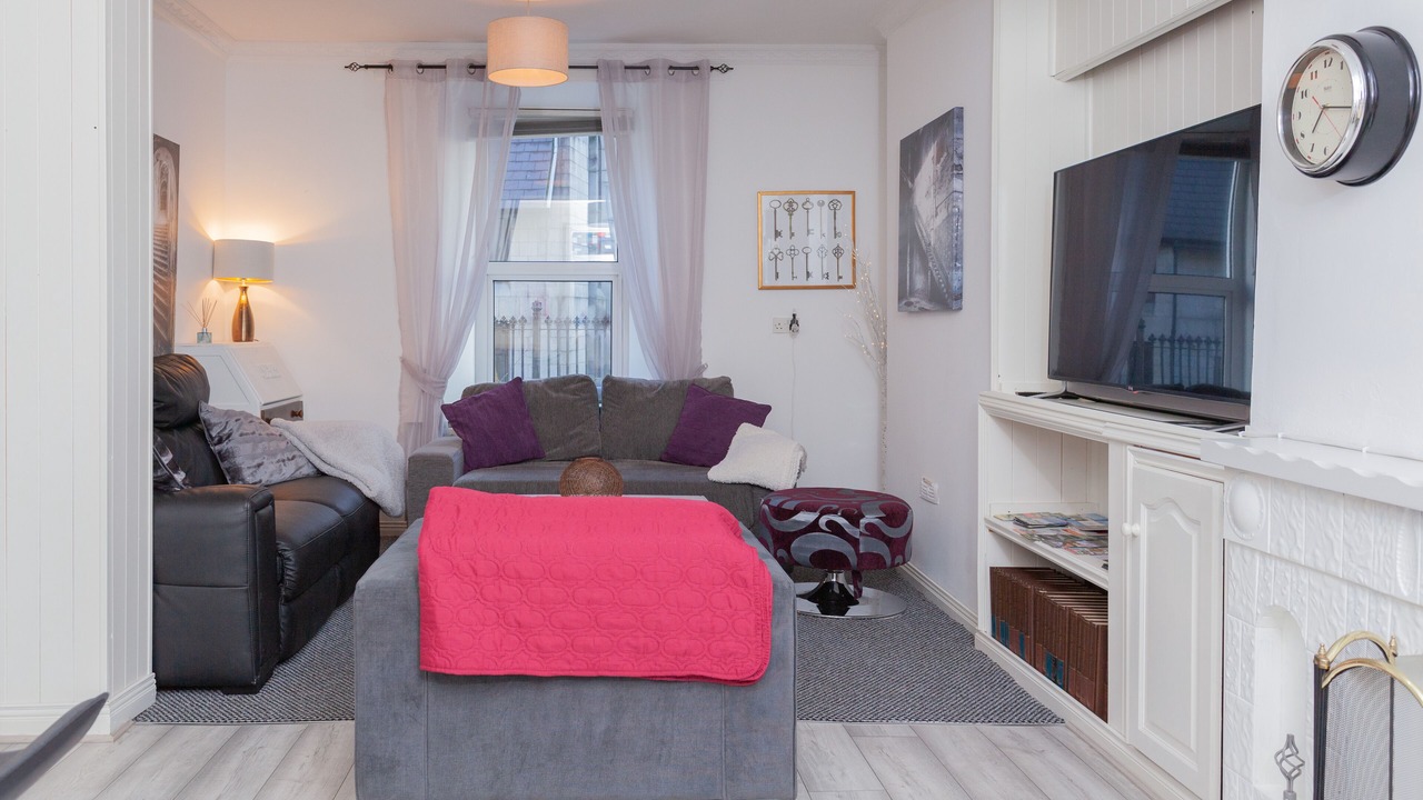 Photo of Livingroom in Bogside