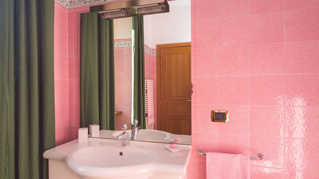 Photo of Bathroom in Cremolino