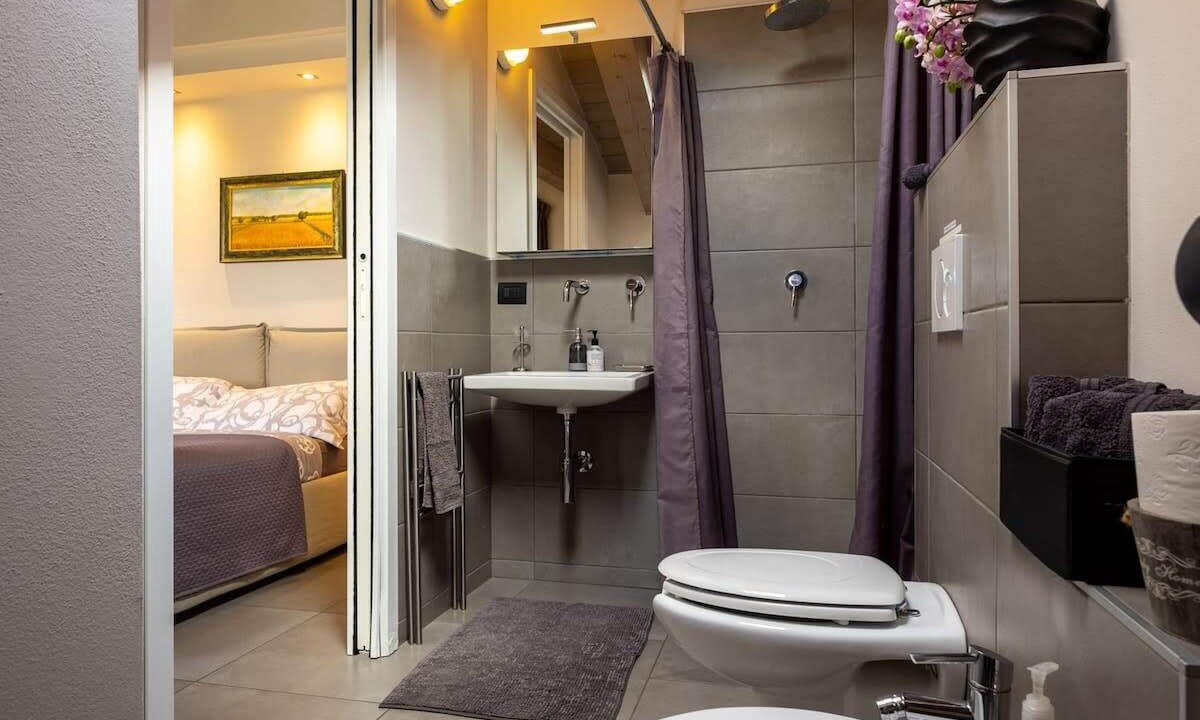 Photo of Bathroom in Massino Visconti