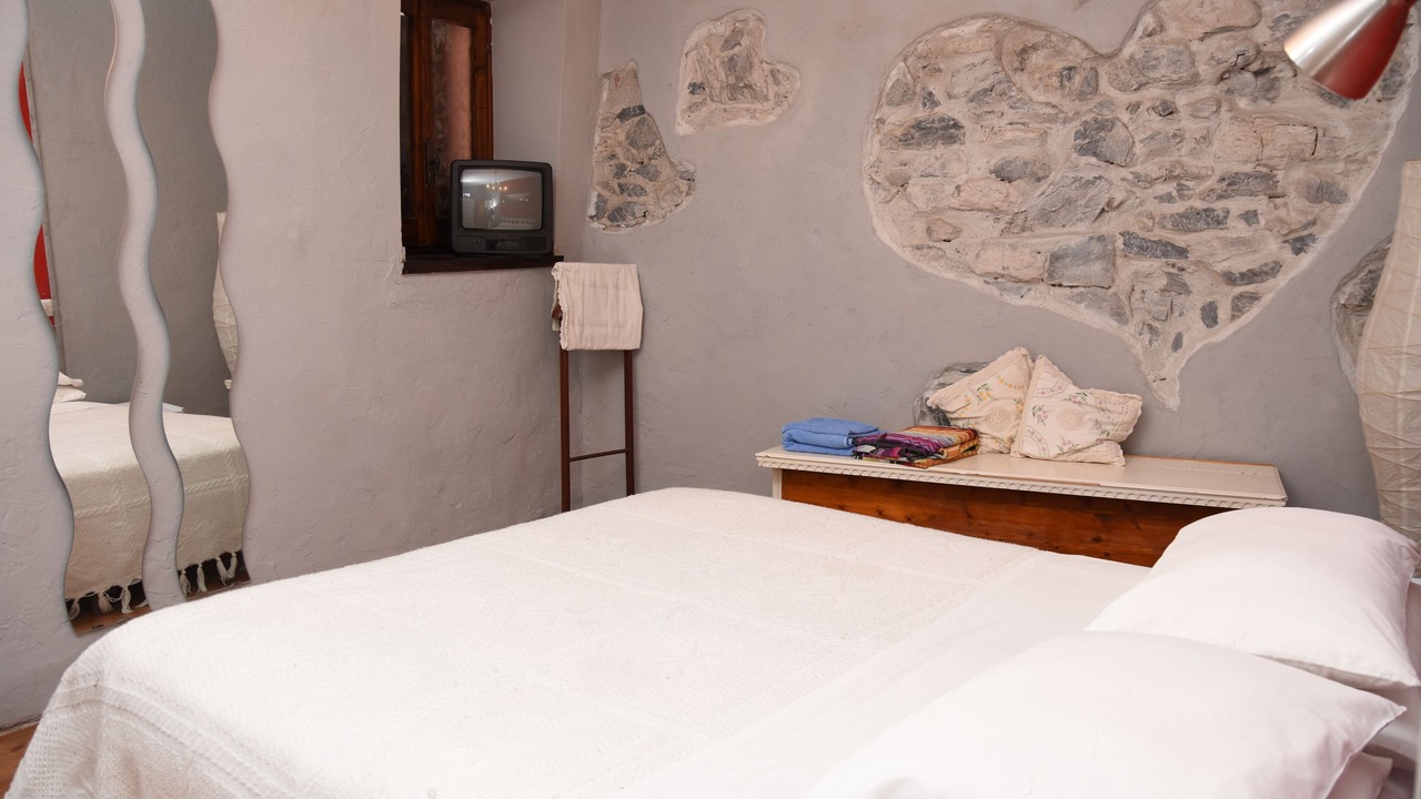 Photo of Bedroom in Adrara San Rocco