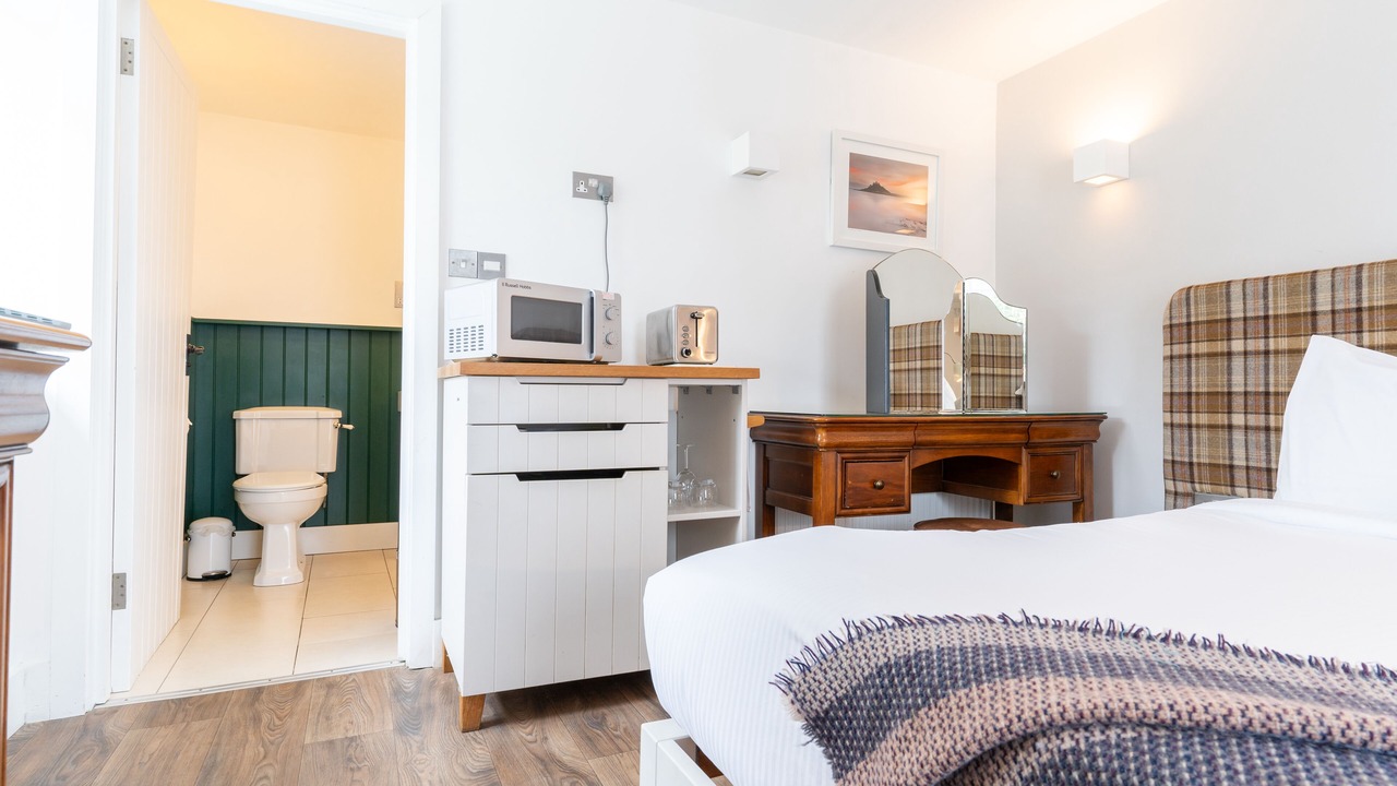 Photo of Bedroom in Sennen