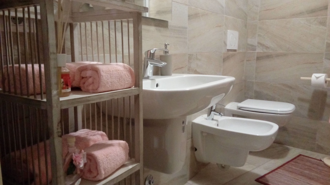 Photo of Bathroom in Pigra