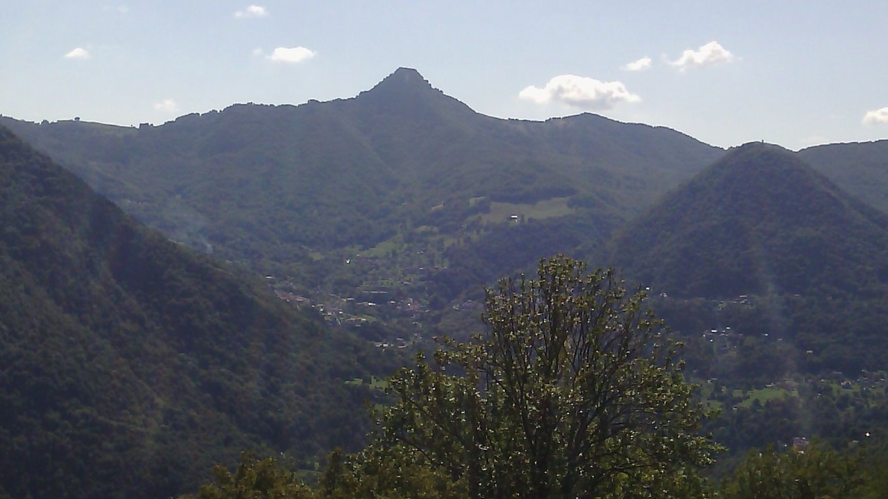 Photo of Outdoor in Pigra