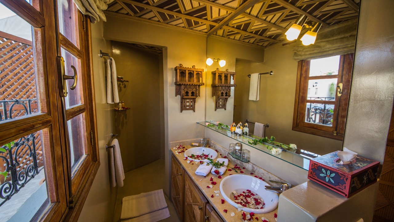 Photo of Bathroom in El Mokhifa