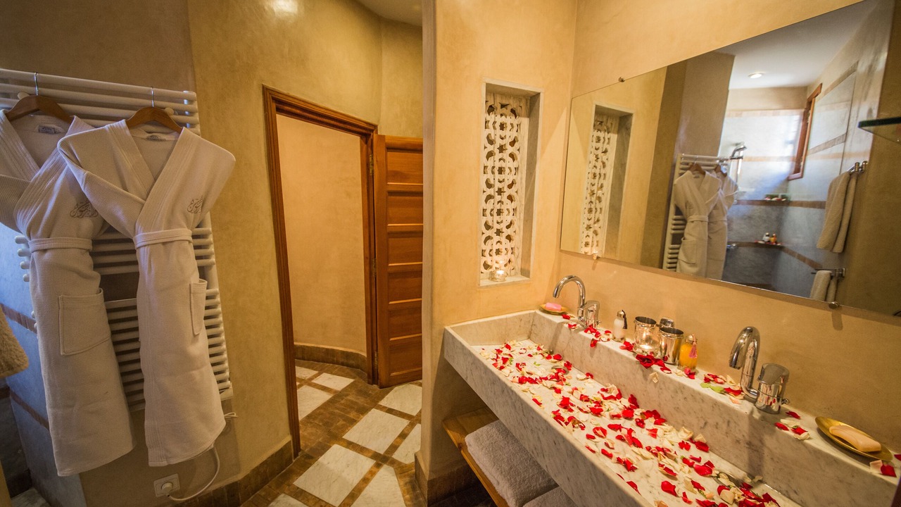 Photo of Bathroom in El Mokhifa