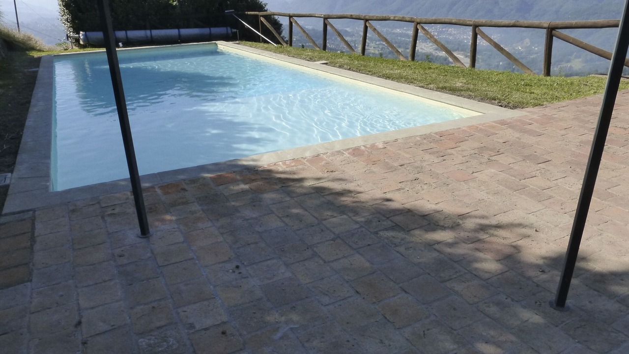 Photo of Outdoor in Mologno