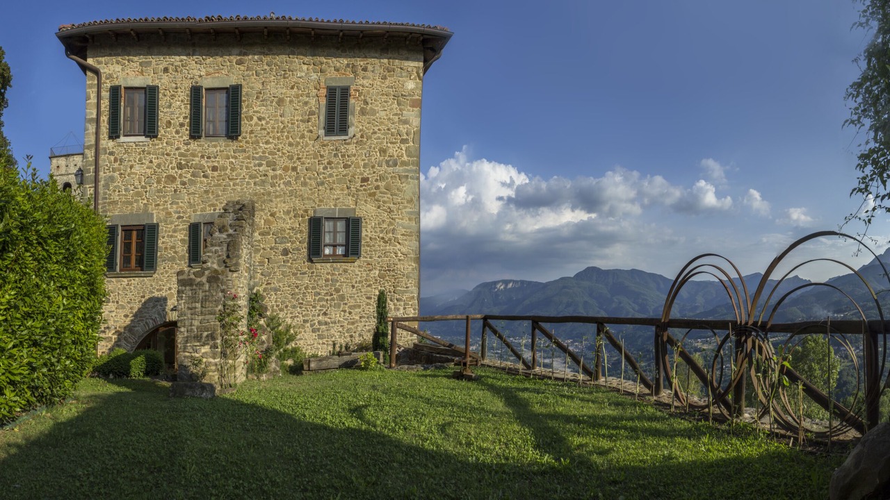 Photo of Outdoor in Mologno