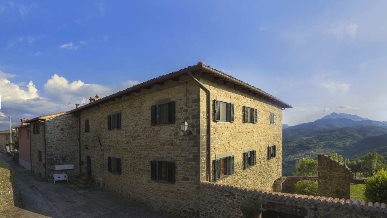 Photo of Outdoor in Mologno
