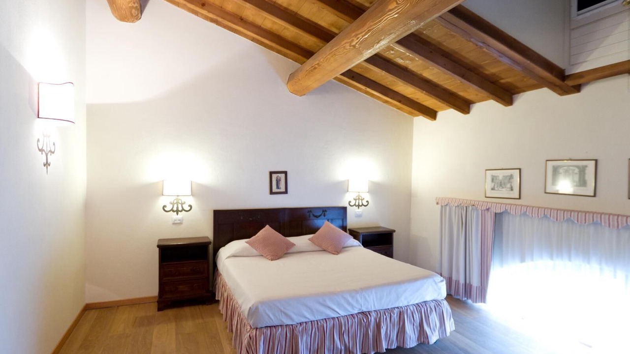 Photo of Bedroom in Peschiera del Garda