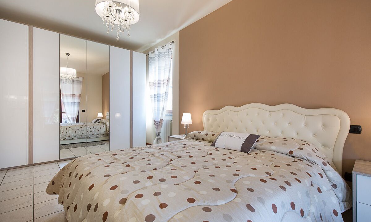 Photo of Bedroom in Orta San Giulio