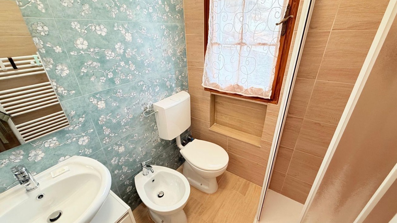 Photo of Bathroom in Lido delle Nazioni