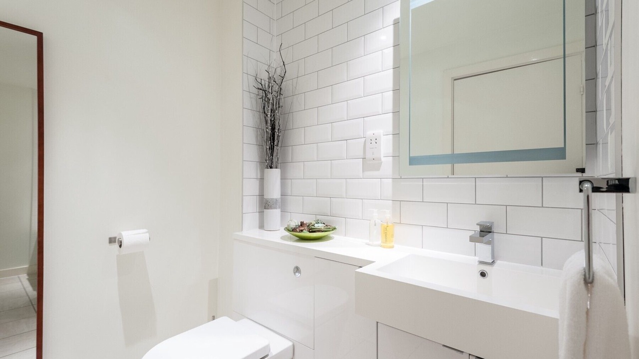 Photo of Bathroom in Glasgow Westend