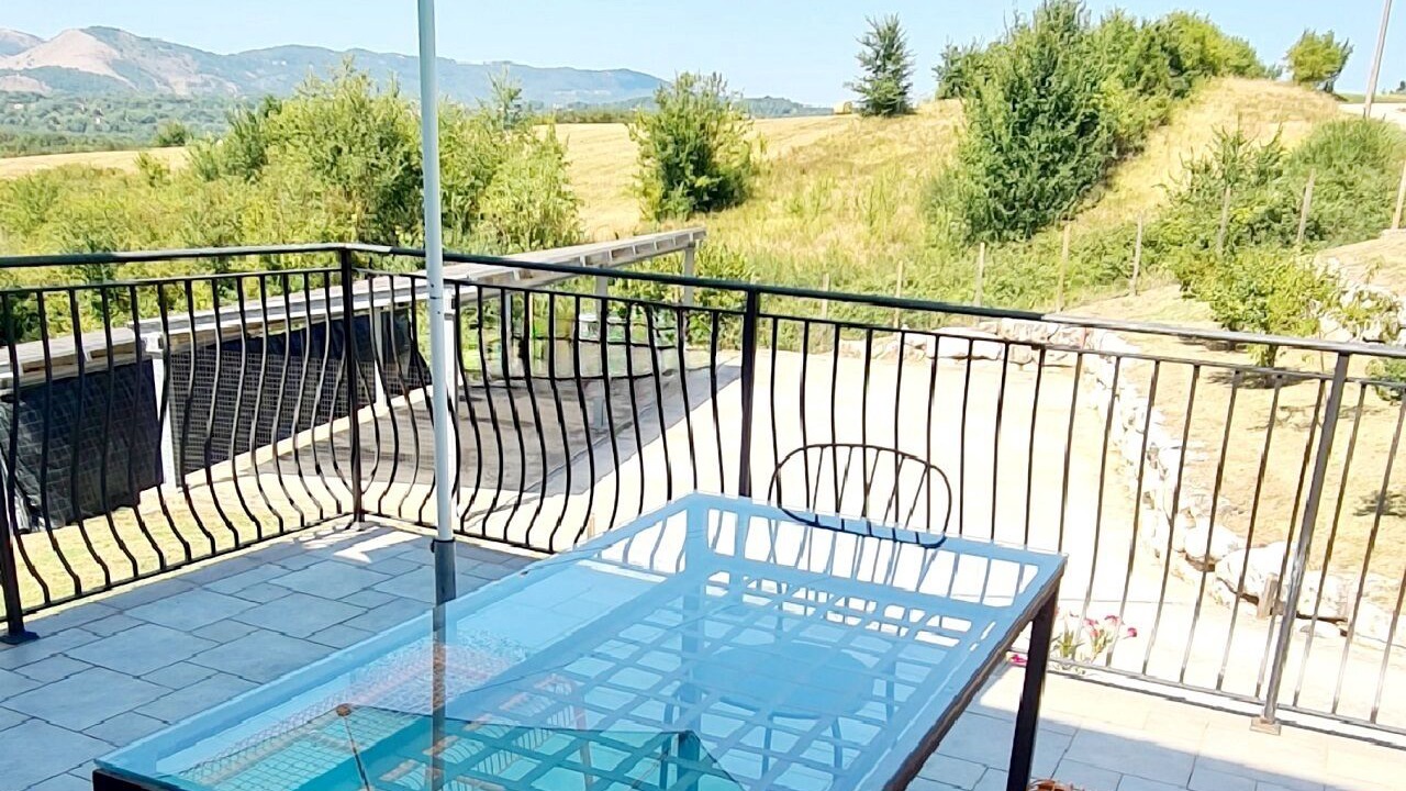 Photo of Outdoor in Atina