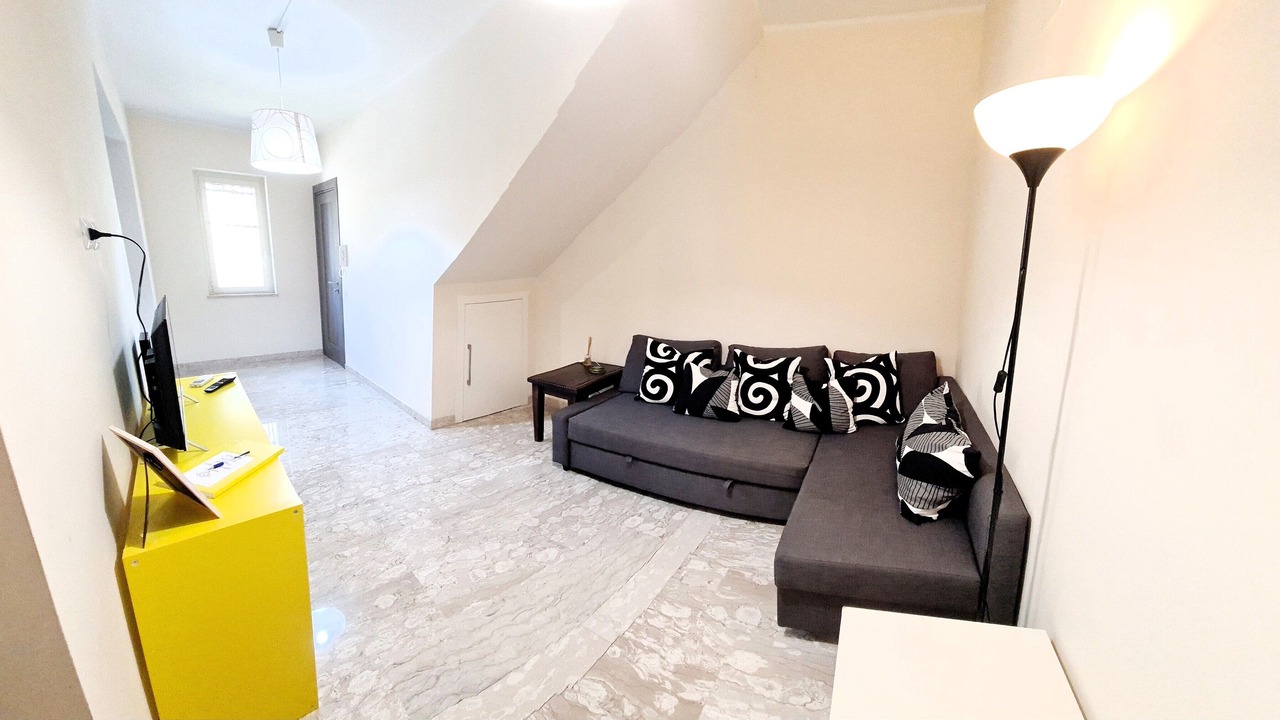 Photo of Livingroom in Atina