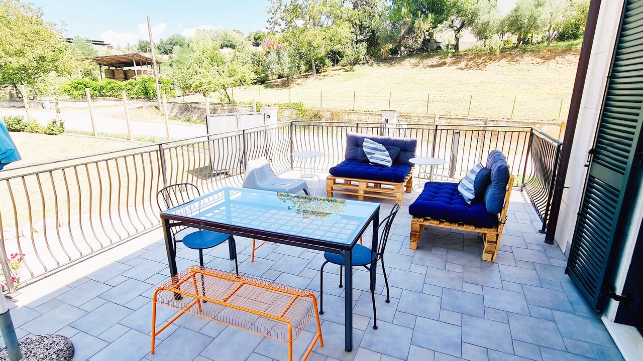 Photo of Outdoor in Atina