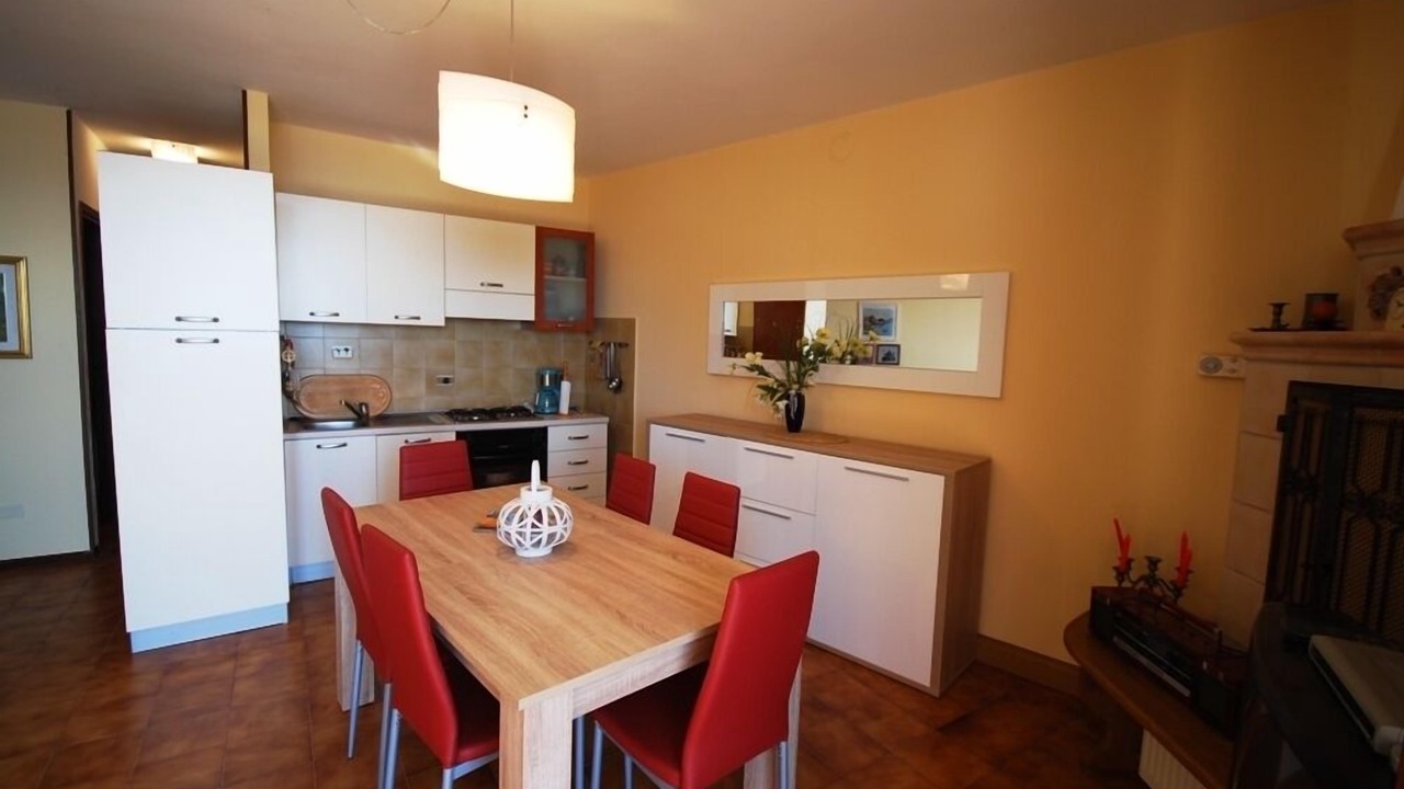 Photo of Kitchen in Aer