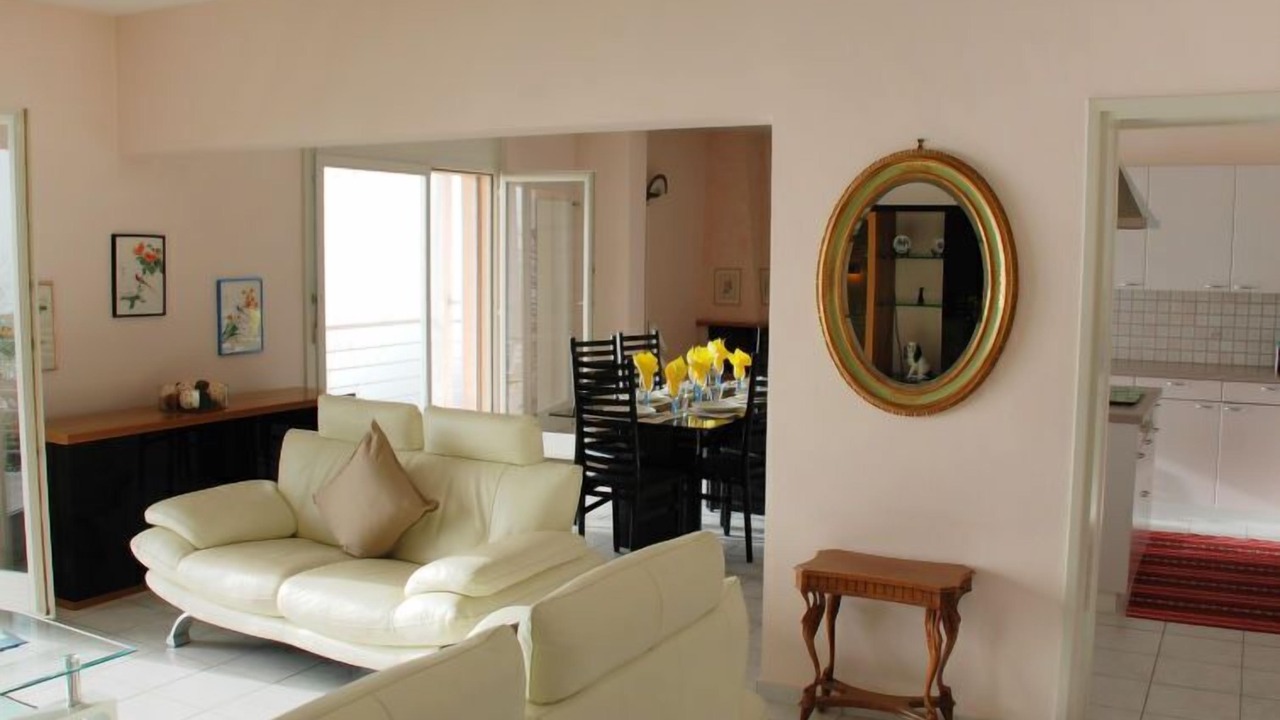 Photo of Livingroom in Cademario