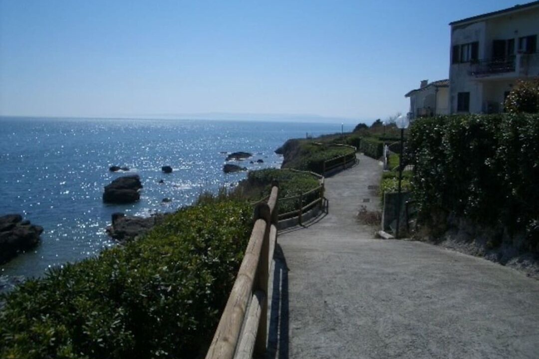 Photo of Others in Vasto