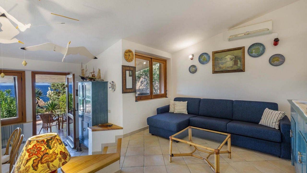 Photo of Livingroom in Costa Paradiso