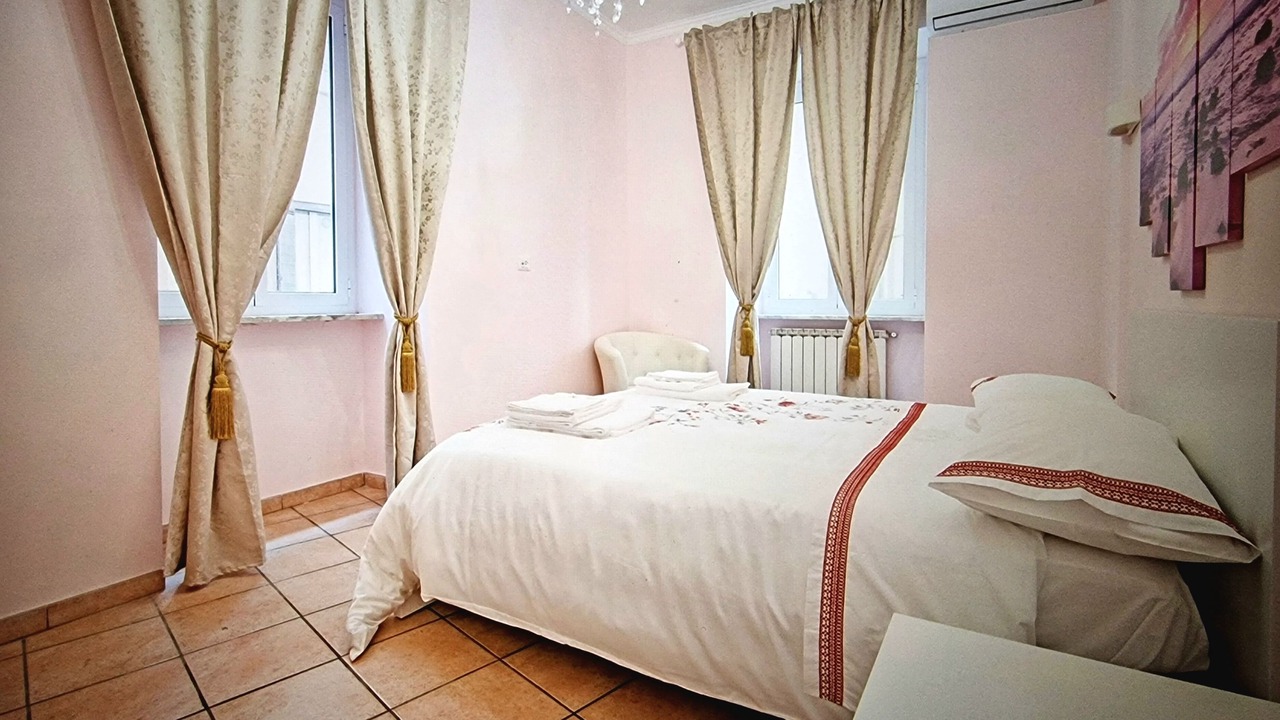 Photo of Bedroom in Esquilino