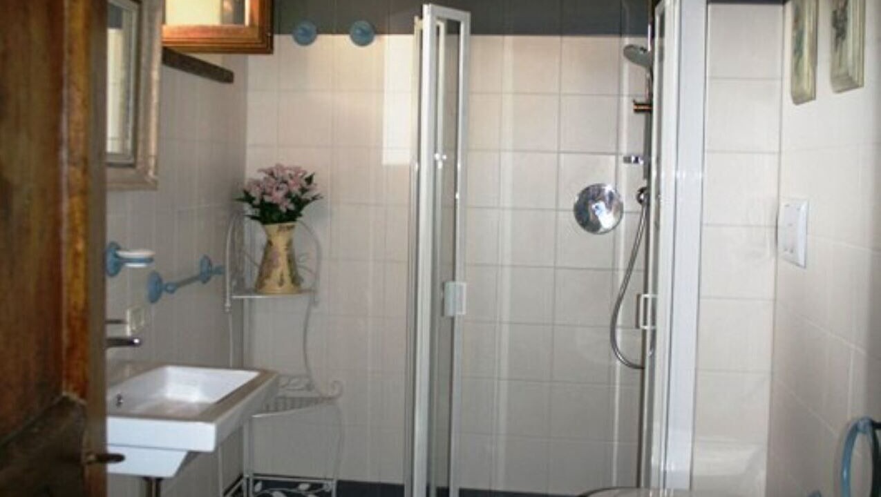 Photo of Bathroom in Ponte Buriano