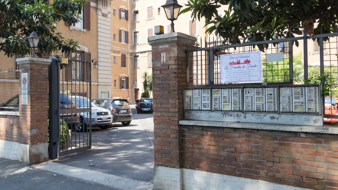 Photo of Outdoor in Esquilino