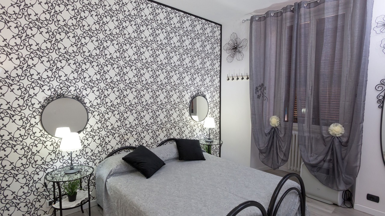 Photo of Bedroom in Esquilino