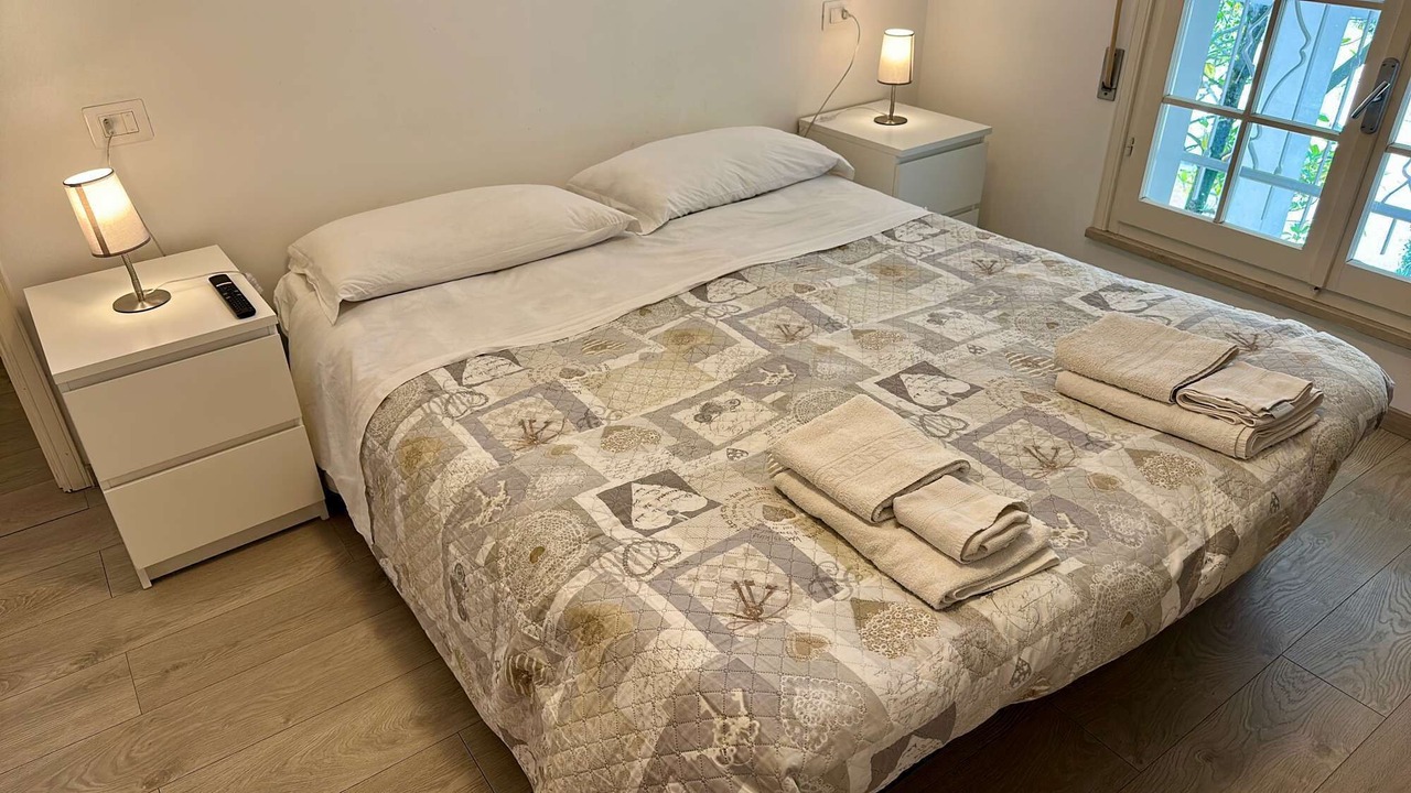 Photo of Bedroom in Alba